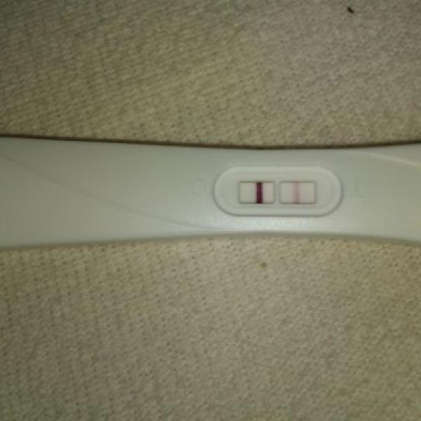 Cysta a těhotenský test