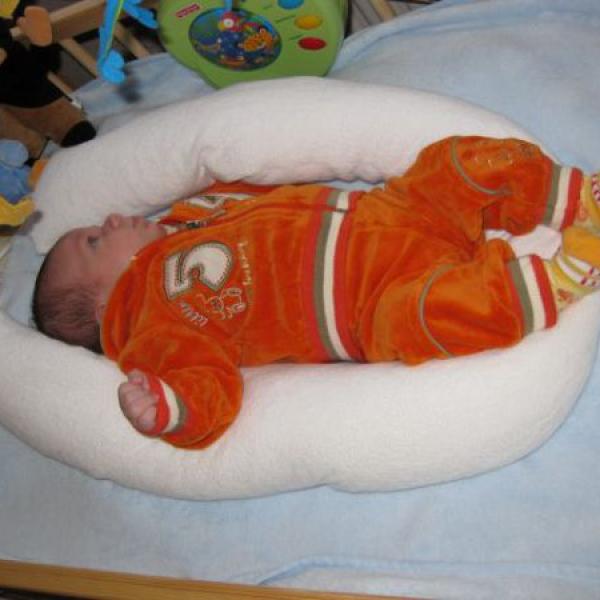 Jak polohovat miminko a jak docílit klidného spaní