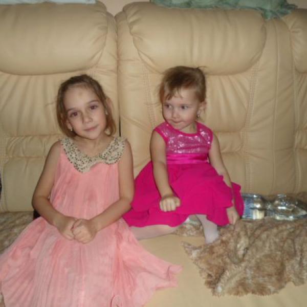 Terezka 1 tyden , Adrianka 2 roky a Vánoce :-) 