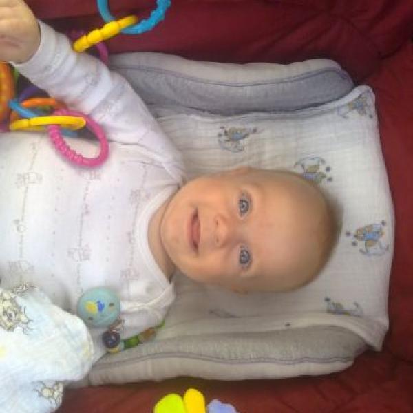 Zdravíme:-) na Moje těhotenství.cz Zdravíme:-)