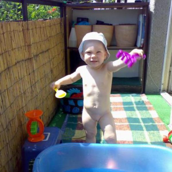 Kateřince bude 4,5.2010 2 roky