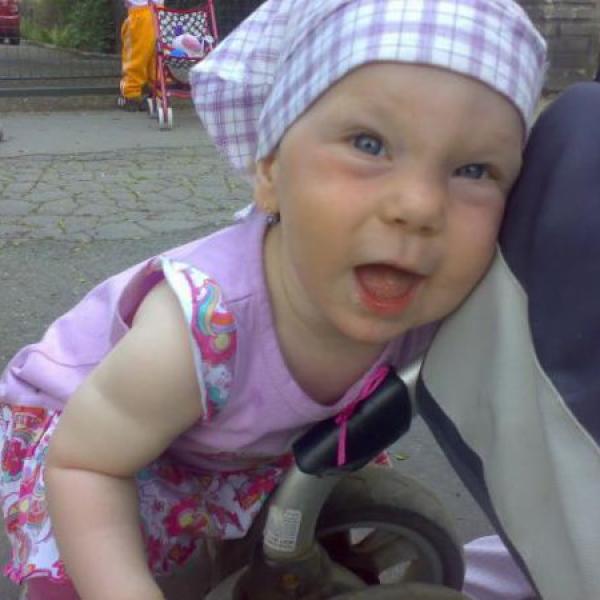 Kateřince bude 4,5.2010 2 roky