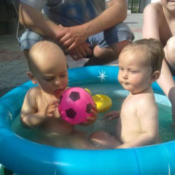 Máma a babička zároveň