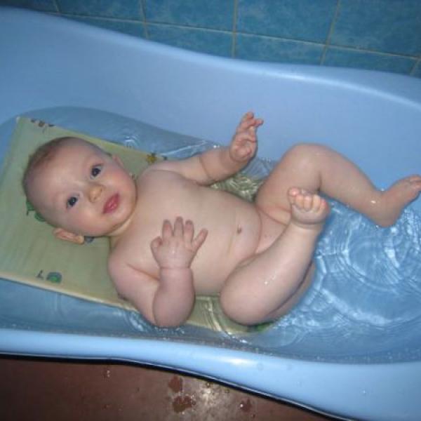 Tobiášek a jeho mini narozeninky - půl roku ! na Moje těhotenství.cz Tobiášek a jeho mini narozeninky - půl roku !