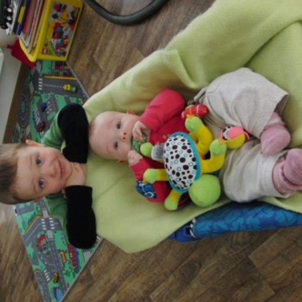 Dnes je Elence 6. mesicu xxx