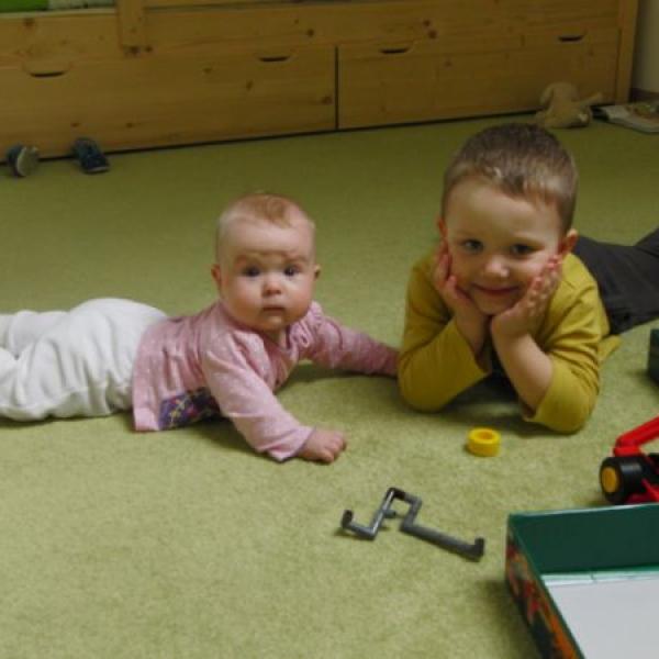 Dnes je Elence 6. mesicu xxx