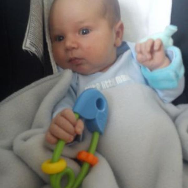 Zítra 4 týdny od porodu a v úterý je nám měsíc :)