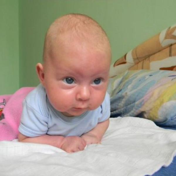 nase temer 2 mesicní princezna :-) na Moje těhotenství.cz nase temer 2 mesicní princezna :-)