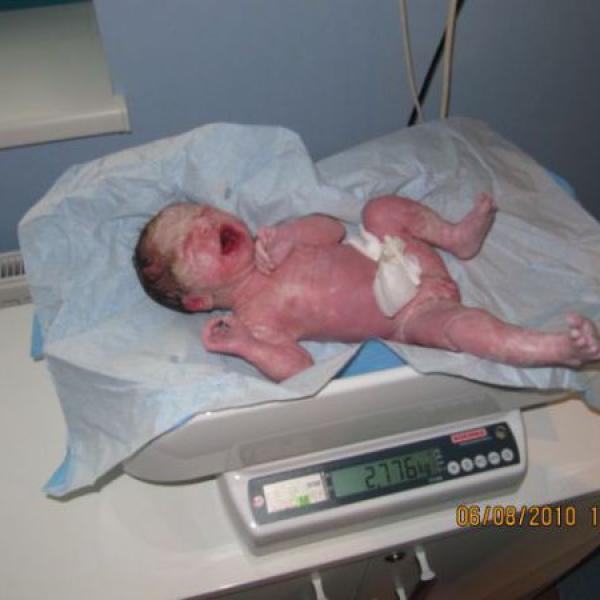 Nikolka je na světě