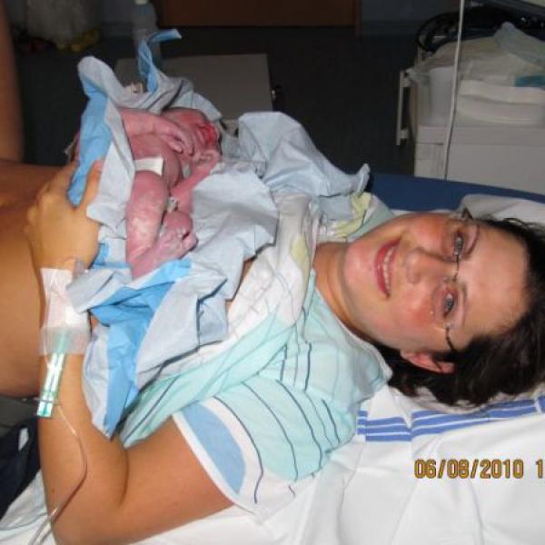 Nikolka je na světě