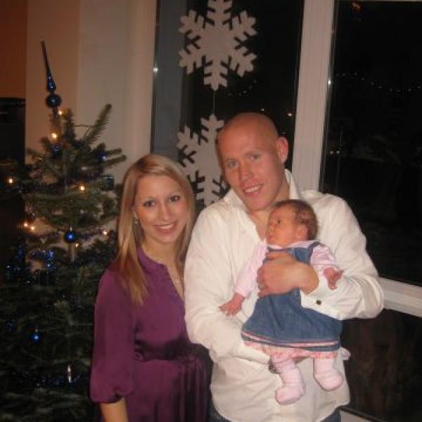 Ahojte holky, jsem tu nová + pár foteček o nás :o)