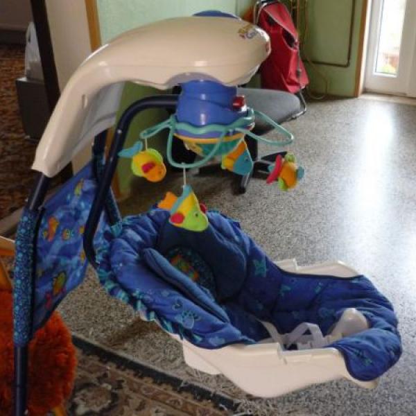 Nová houpajda a koš