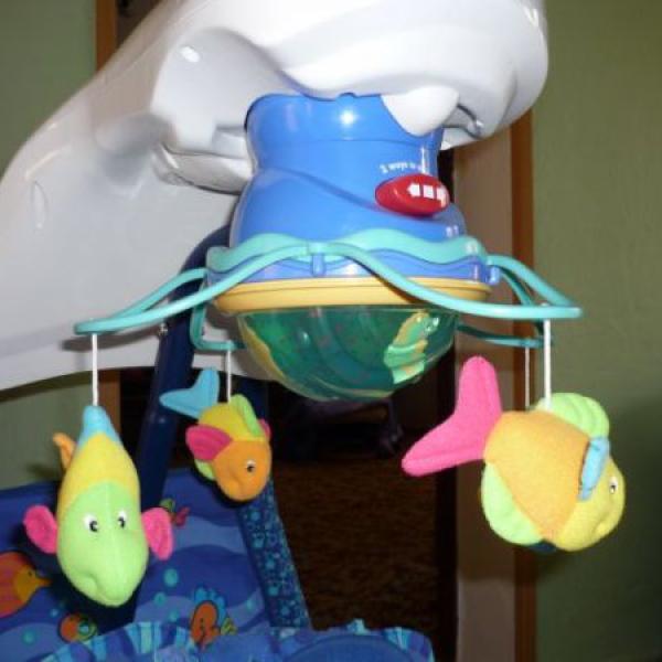 Nová houpajda a koš