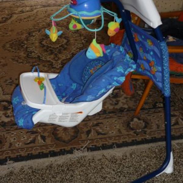 Nová houpajda a koš