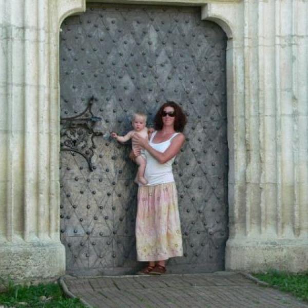 Alfréd - 8.měsíců, 10 kg, čtyři zuby...a nespí.