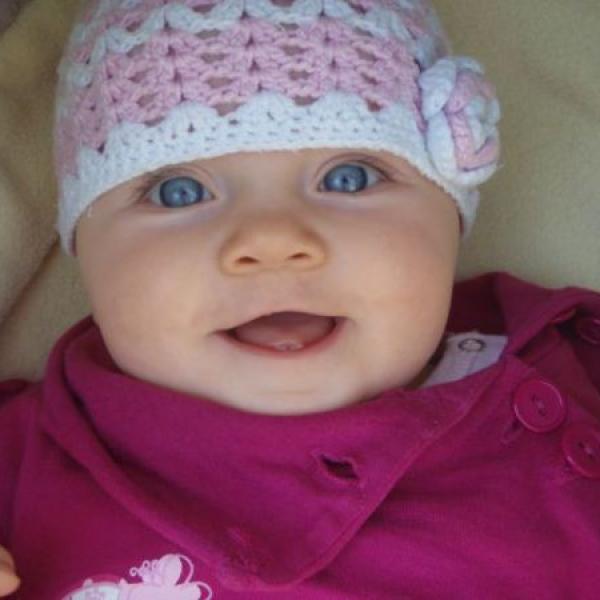 Amalka 7 mesic a pokousi si hacnout :))