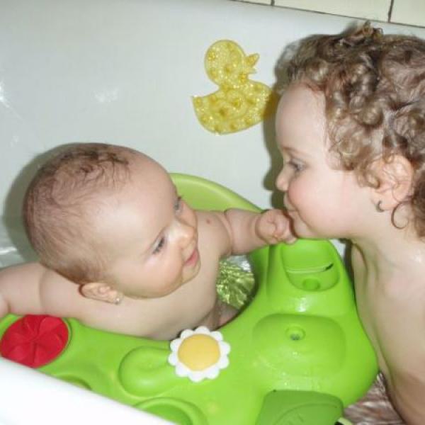 Amalka 7 mesic a pokousi si hacnout :))