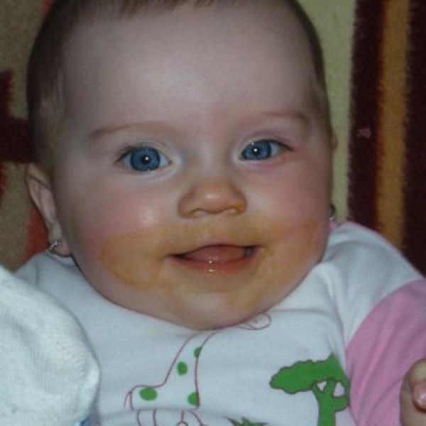 Amalka 7 mesic a pokousi si hacnout :))