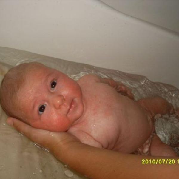 Máme dva měsíce!!!!! :)))