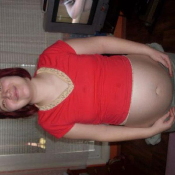 moje bříško v 8. měsíci