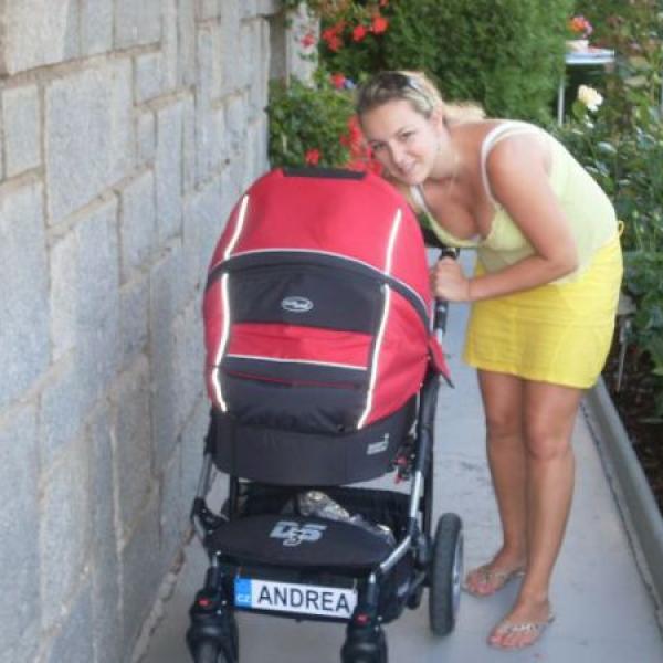 Máme dva měsíce!!!!! :)))