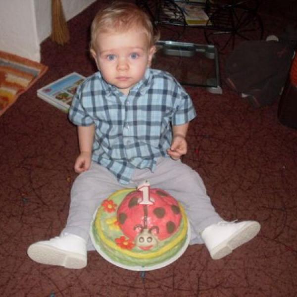 Honzíček a jeho první narozeninová oslava.:-) První roček :-))))