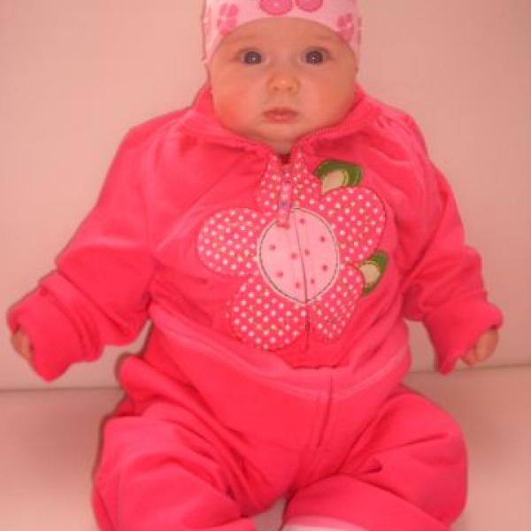 Nové fotky Nellinky &amp; nového kočárku!:-)