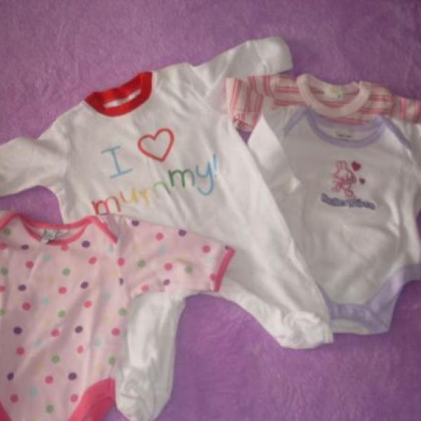 Mrkněte:Věcičky po Nellice:-)