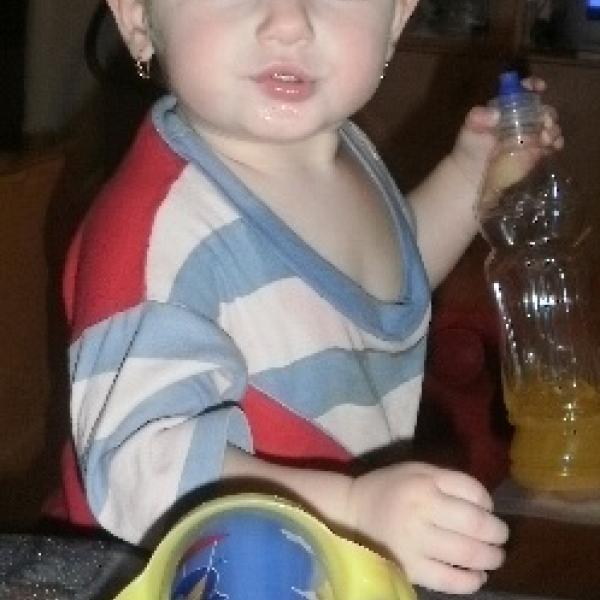 Dominička jen tak :) na Moje těhotenství.cz Dominička jen tak :)