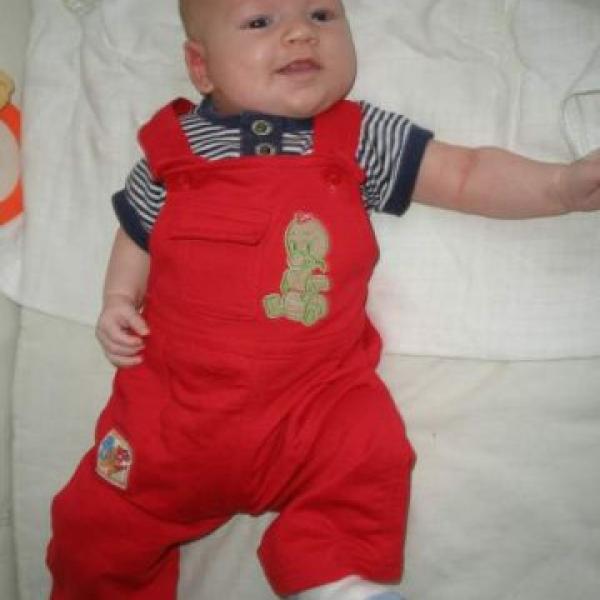 Dnes nám jsou dva měsíce