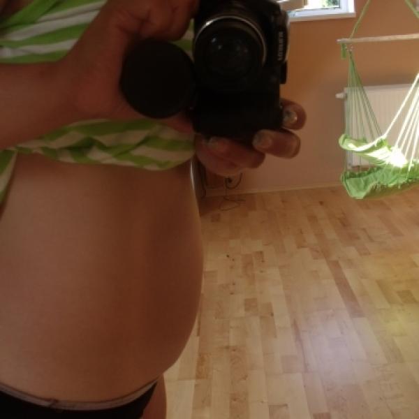 Jupí, konečně bříško poskočilo!! na Moje těhotenství.cz Jupí, konečně bříško poskočilo!!