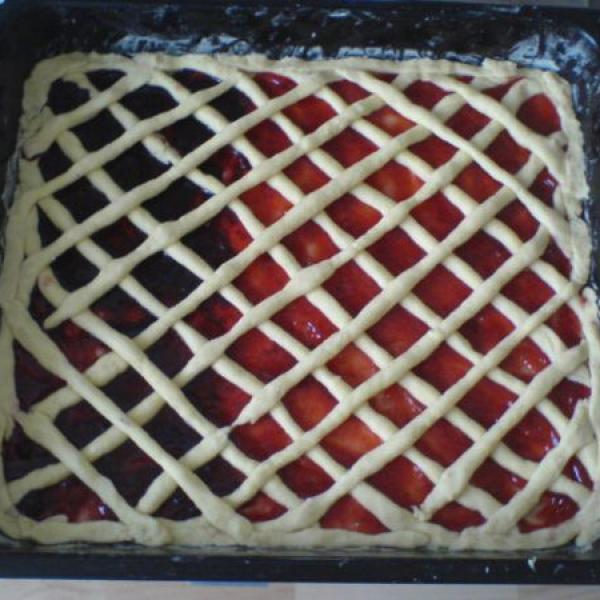 Bramborový koláč mřížkový