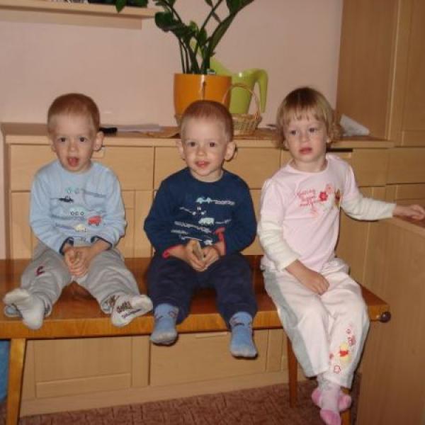 Trojčátka měla 2 roky !!! 