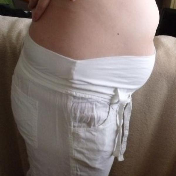 Můj (mega) pupík v 27tt