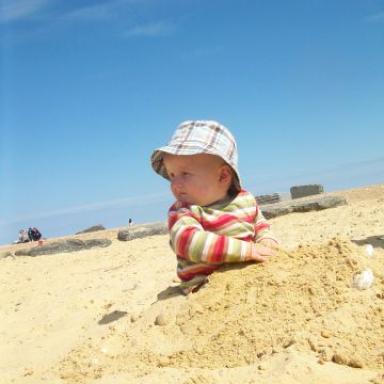 adamek 10 mesicu