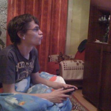 tatínek paří PS3 :D