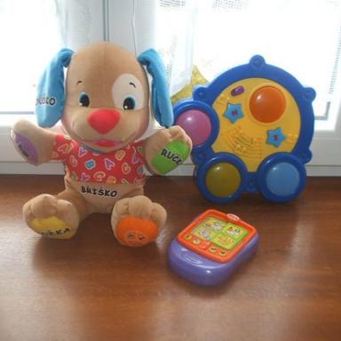 pejsek fisher price+ bubínek+ hrací panel se zvířátky
