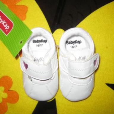 Ahoj maminky prodám krásne botinky značky babyKap ,vel. 16/17