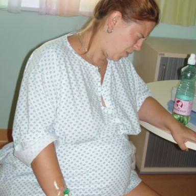 Tak sem rodila před 3 lety Klárinku .... 2008