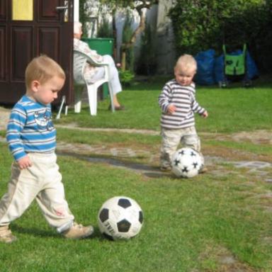 Šimon a Matěj Hukvaldy září 2010