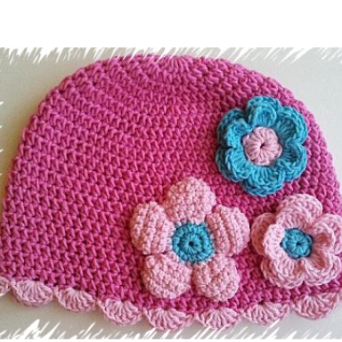 Sovička houbička a květinová čepička