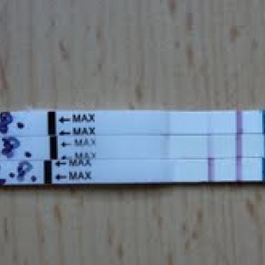 7+1 po iui plod bez srdeční akce + srovnání mých testíků a kamarádky 